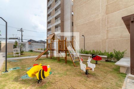 Apartamento para alugar com 55m², 2 quartos e 1 vaga Apartamento para alugar com 55m², 2 quartos e 1 vagaÁrea comum - Playground