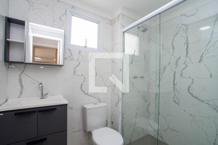 Apartamento para alugar com 55m², 2 quartos e 1 vaga Apartamento para alugar com 55m², 2 quartos e 1 vagaBanheiro da Suíte