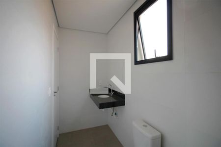 Apartamento para alugar com 130m², 3 quartos e 2 vagasBanheiro – 2º piso
