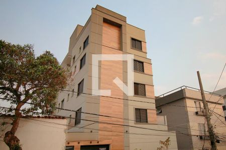 Apartamento para alugar com 130m², 3 quartos e 2 vagasFachada
