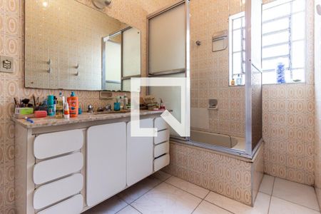 Casa à venda com 260m², 5 quartos e 4 vagas