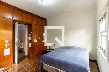 Casa à venda com 260m², 5 quartos e 4 vagas