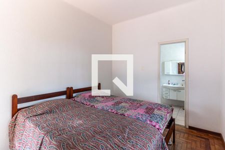 Casa à venda com 260m², 5 quartos e 4 vagas