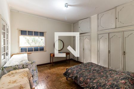 Casa à venda com 260m², 5 quartos e 4 vagas