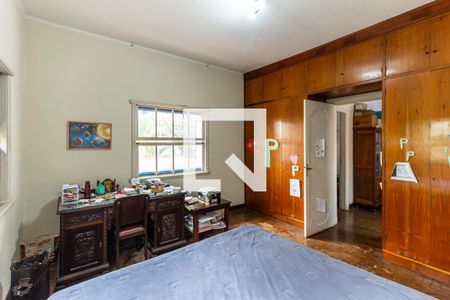 Casa à venda com 260m², 5 quartos e 4 vagas