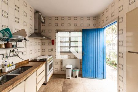 Casa à venda com 260m², 5 quartos e 4 vagas