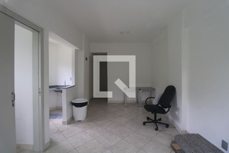 Apartamento à venda com 100m², 3 quartos e 2 vagas Apartamento à venda com 100m², 3 quartos e 2 vagasÁrea comum - Salão de festas