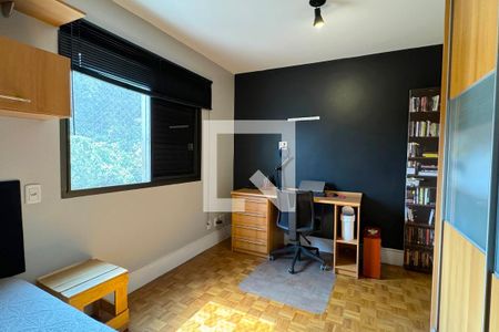 Apartamento à venda com 116m², 2 quartos e 2 vagasQuarto 2