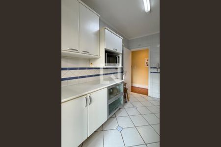 Apartamento à venda com 116m², 2 quartos e 2 vagasCozinha