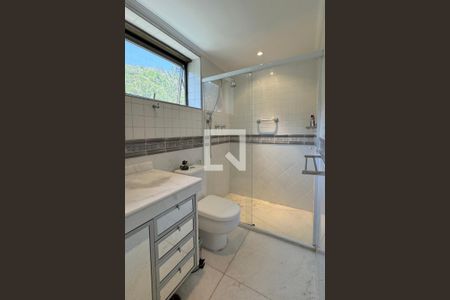 Apartamento à venda com 116m², 2 quartos e 2 vagasBanheiro da Suíte 1