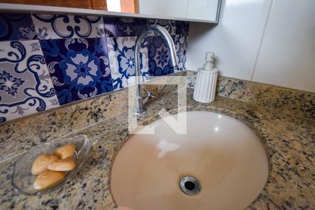 Apartamento para alugar com 56m², 2 quartos e 1 vagaBanheiro