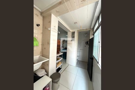Apartamento à venda com 67m², 2 quartos e 1 vagaÁrea de Serviço