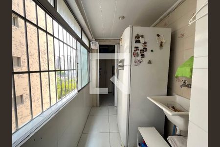 Apartamento à venda com 67m², 2 quartos e 1 vagaÁrea de Serviço
