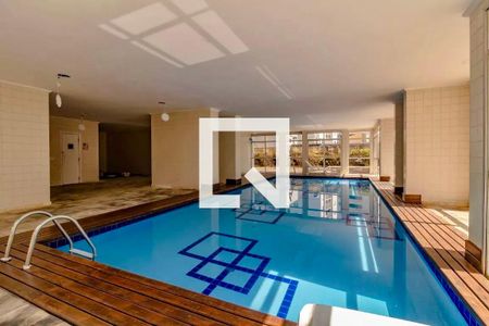 Apartamento à venda com 47m², 1 quarto e 1 vaga Apartamento à venda com 47m², 1 quarto e 1 vagaÁrea comum - Piscina