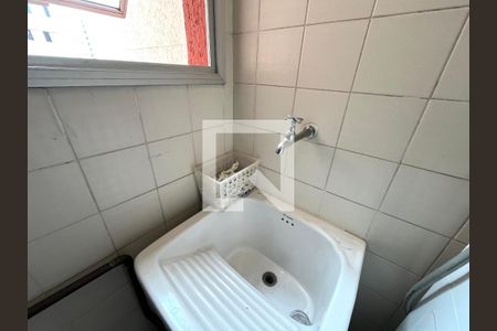 Apartamento à venda com 47m², 1 quarto e 1 vaga Apartamento à venda com 47m², 1 quarto e 1 vagaÁrea de Serviço