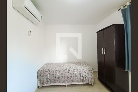 Apartamento à venda com 98m², 2 quartos e 2 vagas Apartamento à venda com 98m², 2 quartos e 2 vagasQuarto