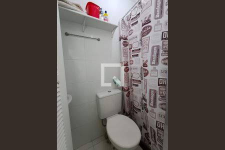 Apartamento à venda com 98m², 2 quartos e 2 vagas Apartamento à venda com 98m², 2 quartos e 2 vagasCozinha e Área de Serviço