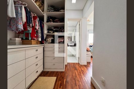 Apartamento à venda com 115m², 3 quartos e 2 vagasCloset da suíte 1