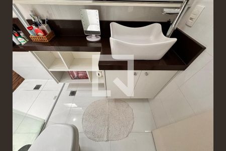 Apartamento à venda com 115m², 3 quartos e 2 vagasBanheiro da Suíte 1