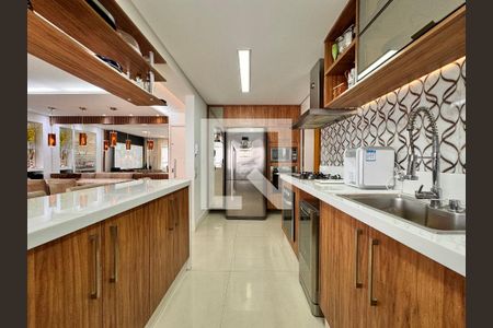 Apartamento à venda com 115m², 3 quartos e 2 vagasCozinha