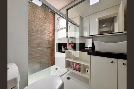 Apartamento à venda com 115m², 3 quartos e 2 vagasBanheiro da Suíte 1