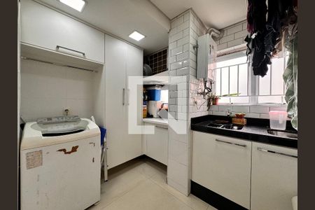 Apartamento à venda com 115m², 3 quartos e 2 vagasLavanderia