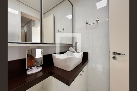 Apartamento à venda com 115m², 3 quartos e 2 vagasBanheiro da Suíte 1