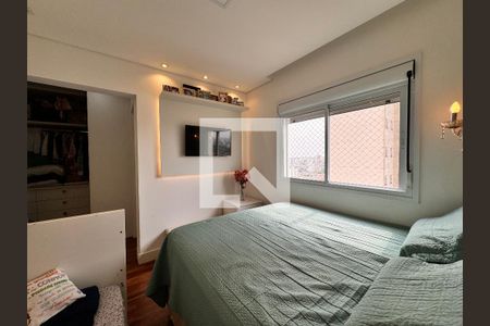 Apartamento à venda com 115m², 3 quartos e 2 vagasSuite 1