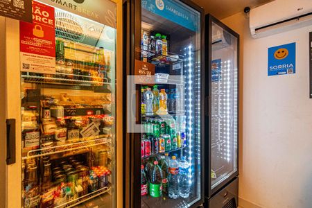 Apartamento à venda com 28m², 1 quarto e sem vagaMercado 24 Hrs 