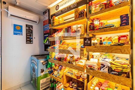 Apartamento à venda com 28m², 1 quarto e sem vagaMercado 24 Hrs 