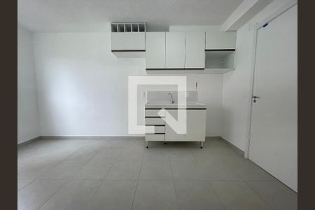 Apartamento para alugar com 32m², 2 quartos e sem vaga Apartamento para alugar com 32m², 2 quartos e sem vagaCozinha