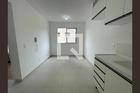 Apartamento para alugar com 32m², 2 quartos e sem vaga Apartamento para alugar com 32m², 2 quartos e sem vagaSala/Cozinha