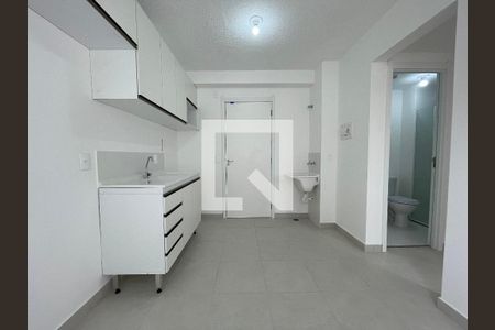 Apartamento para alugar com 32m², 2 quartos e sem vaga Apartamento para alugar com 32m², 2 quartos e sem vagaSala/Cozinha
