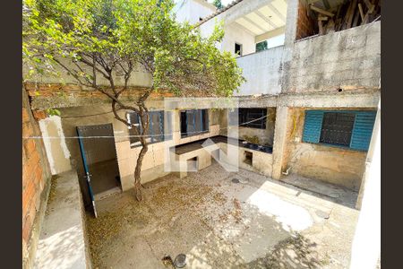 Casa para alugar com 200m², 4 quartos e sem vagaÁrea externa privativa