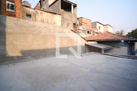 Casa para alugar com 99m², 2 quartos e 2 vagas Casa para alugar com 99m², 2 quartos e 2 vagasÁrea Externa