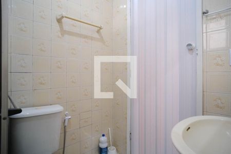 Casa para alugar com 99m², 2 quartos e 2 vagas Casa para alugar com 99m², 2 quartos e 2 vagasBanheiro