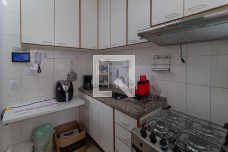 Apartamento para alugar com 65m², 2 quartos e 2 vagasCozinha
