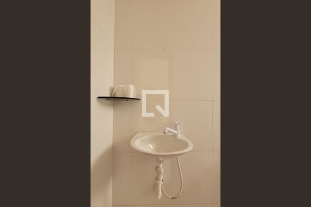 Apartamento para alugar com 48m², 2 quartos e 1 vaga Apartamento para alugar com 48m², 2 quartos e 1 vagaBanheiro