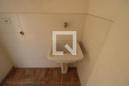 Casa de condomínio para alugar com 60m², 2 quartos e 1 vagaÁrea de Serviço