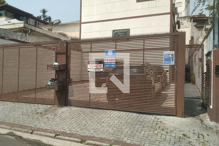 Casa de condomínio para alugar com 60m², 2 quartos e 1 vagaFachada