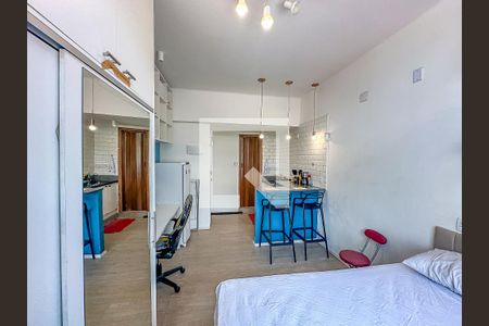 Studio à venda com 25m², 1 quarto e sem vaga Studio à venda com 25m², 1 quarto e sem vagaStudio
