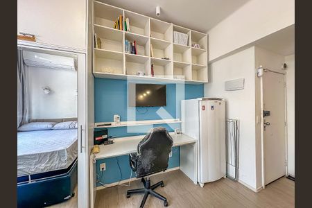 Studio à venda com 25m², 1 quarto e sem vaga Studio à venda com 25m², 1 quarto e sem vagaStudio