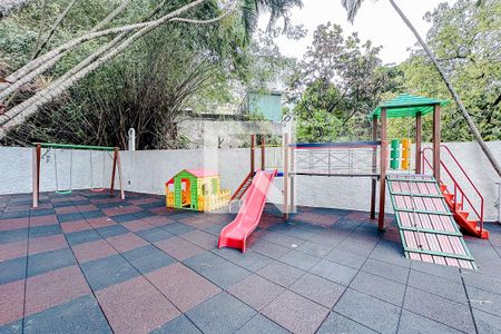 Apartamento à venda com 320m², 4 quartos e 3 vagasÁrea comum - Playground