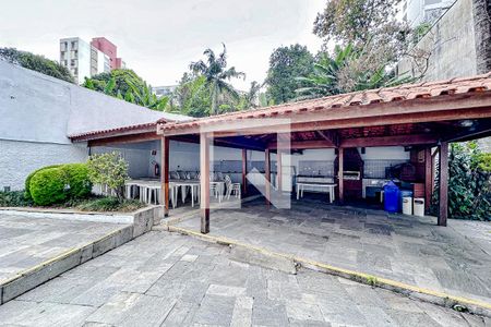 Apartamento à venda com 320m², 4 quartos e 3 vagasÁrea comum - Churrasqueira