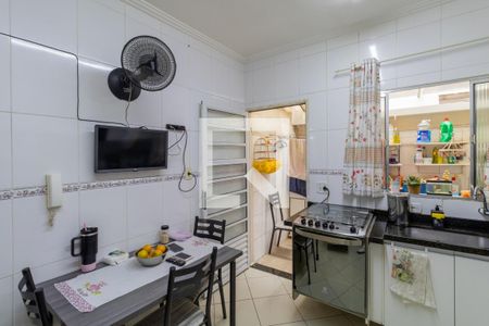 Casa de condomínio para alugar com 70m², 2 quartos e 1 vagaCozinha