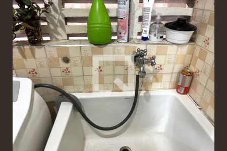 Apartamento à venda com 83m², 3 quartos e 1 vagaÁrea de Serviço