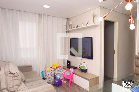 Sala de apartamento à venda com 2 quartos, 47m² em Itaquera, São Paulo