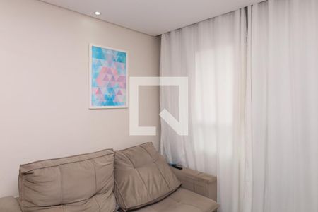 Sala de apartamento à venda com 2 quartos, 47m² em Itaquera, São Paulo