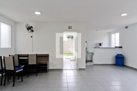 Apartamento à venda com 41m², 2 quartos e sem vagaÁrea comum - Salão de festas