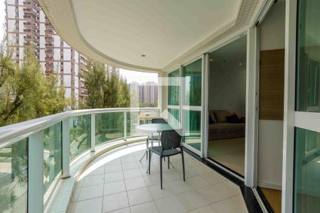 Apartamento à venda com 53m², 1 quarto e 1 vagaVaranda